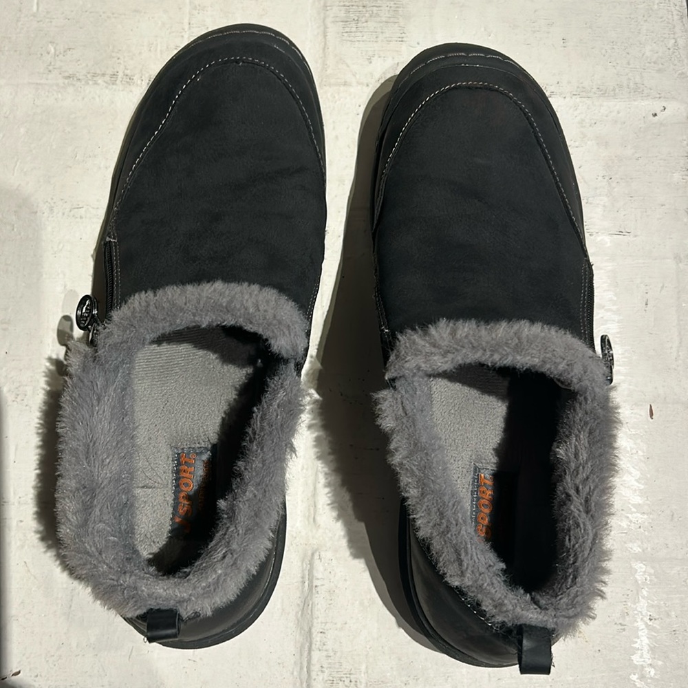 Jsport Size 10 Black slip on shoes